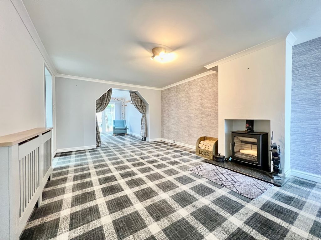 Property photo 3 of 31 Stockbridge Crescent, Kilbirnie Lounge Shot