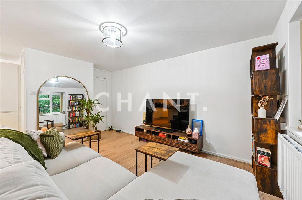 Property photo 3 of 12 Picture No. 01