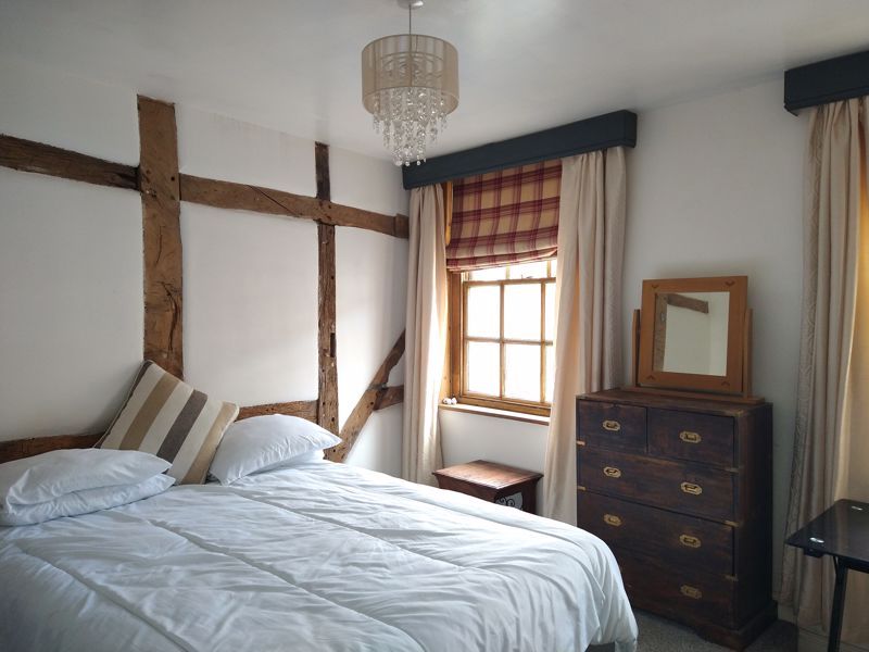 Property photo 1 of 15 Suite Bedroom