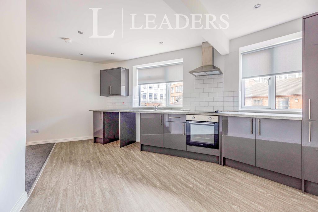 Property photo 1 of 11 B1F7F0A1-4091-Ec11-B