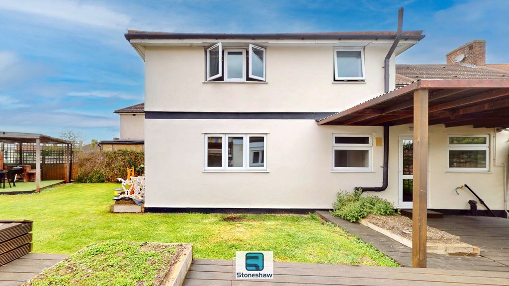 Additional image 23 of 7 bed end terrace house for saleSt. Georges Road, Dagenham RM9