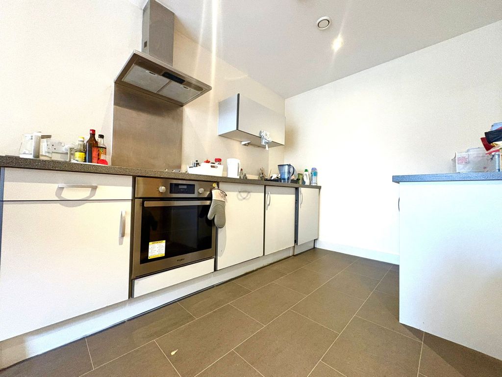 Property photo 2 of 6 Gallery