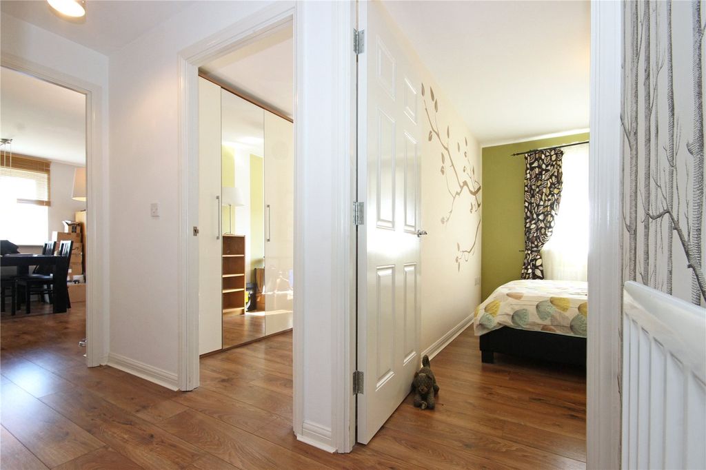 Additional image 4 of 2 bed flat to rentEmerson Square, Horfield, Bristol BS7