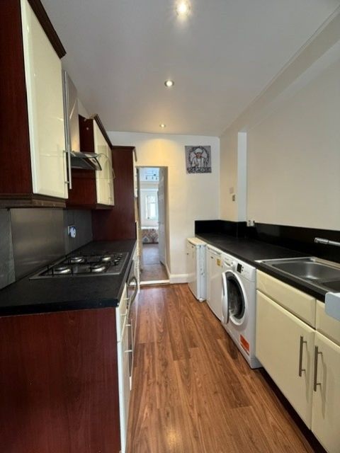 Property photo 2 of 6 2