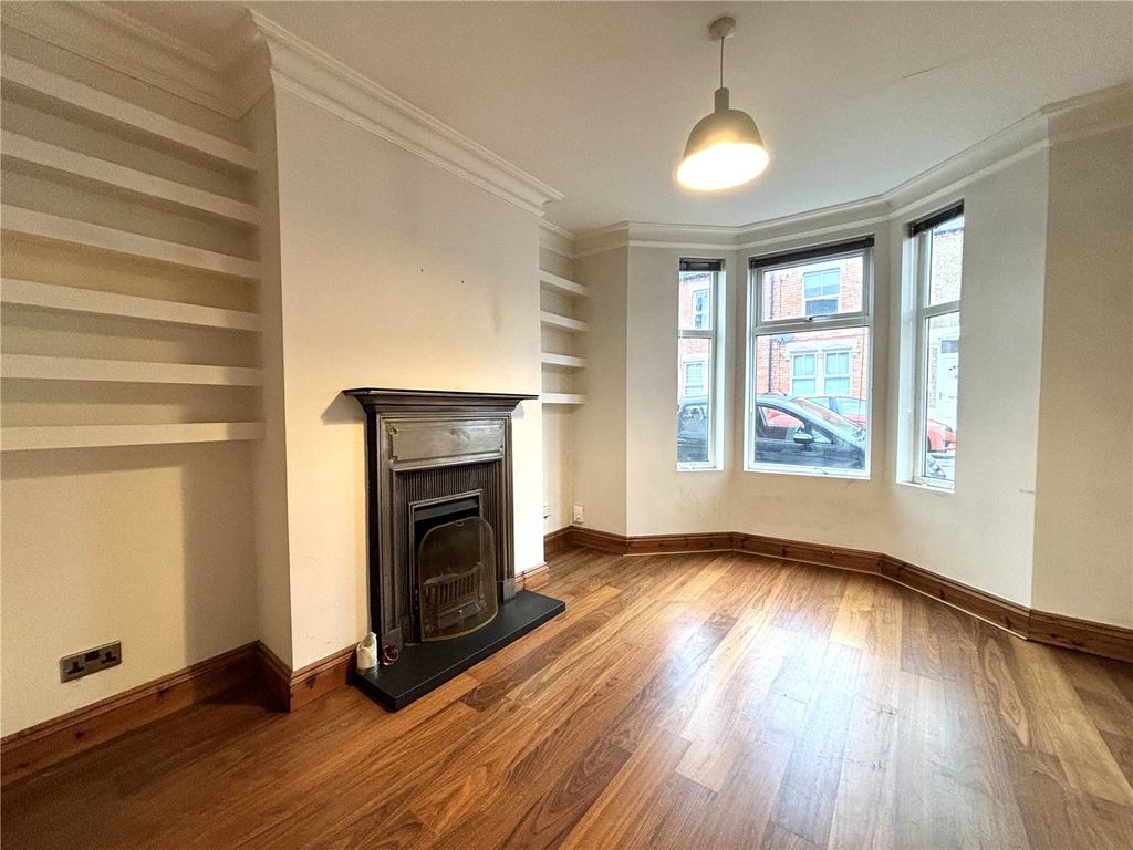 Property photo 3 of 11 Picture No. 04