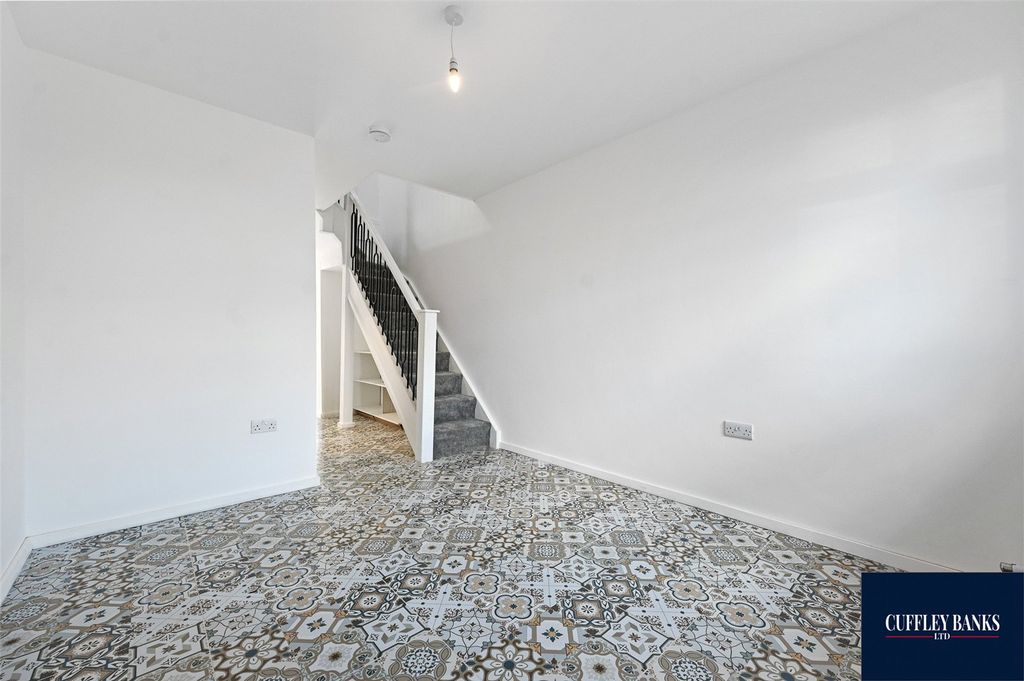 Property photo 3 of 10 Picture No. 03