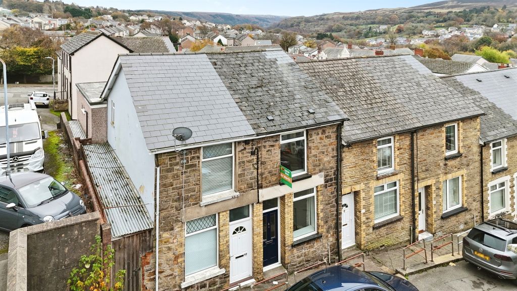 Property photo 3 of 15