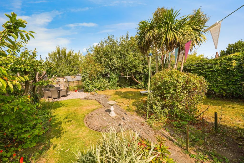 Property photo 3 of 15