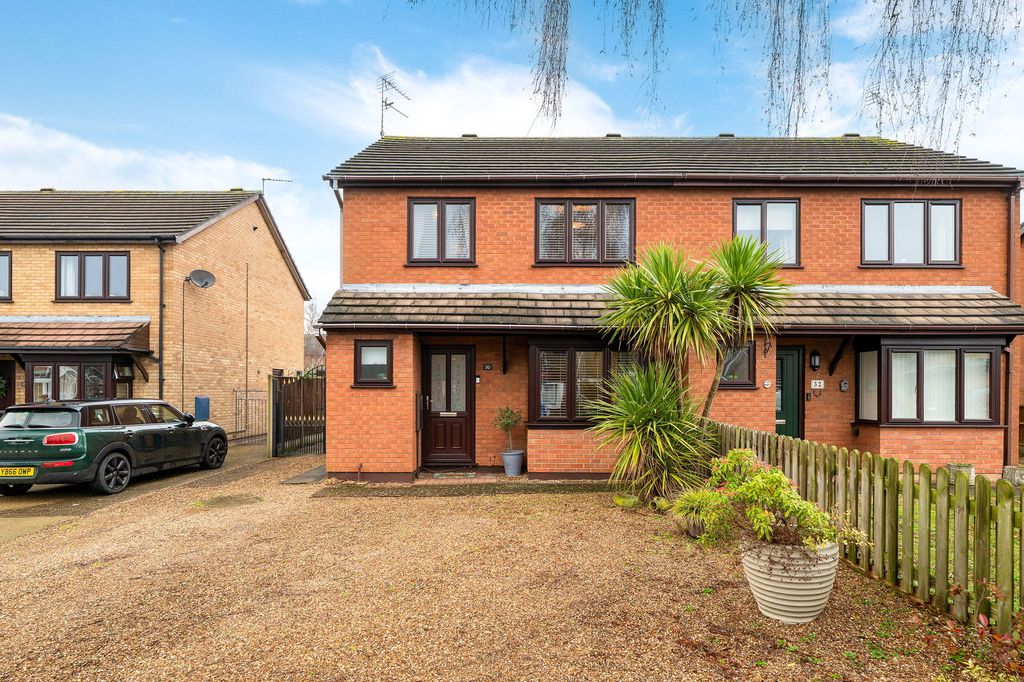 Property photo 1 of 15