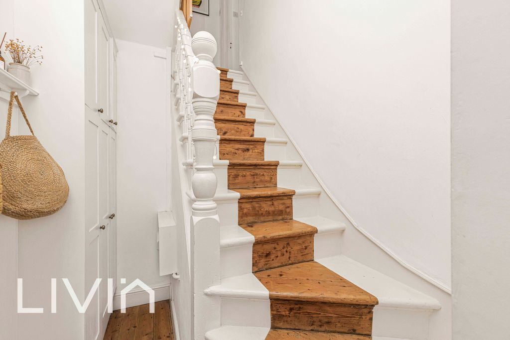 Property photo 2 of 22 025A7597