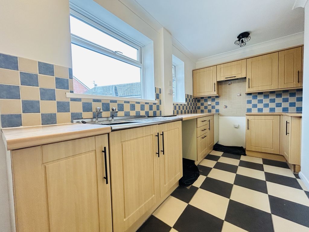 Property photo 2 of 11 Img_0373