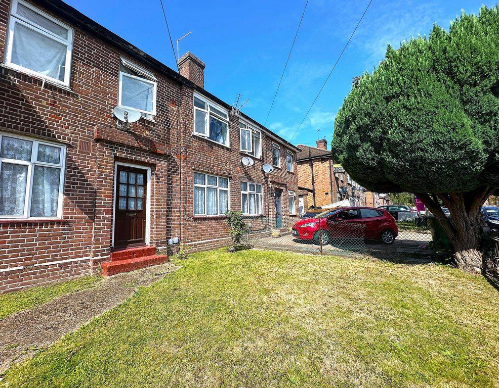 Property photo 1 of 4