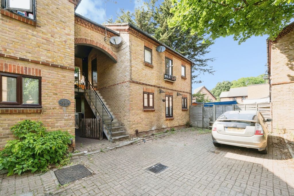 Property photo 1 of 15 Pbox-Img.Jpg