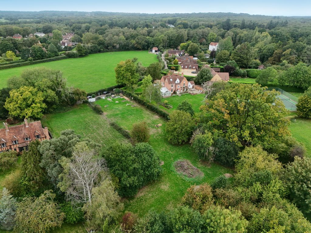 Property photo 2 of 36 Picture No. 48