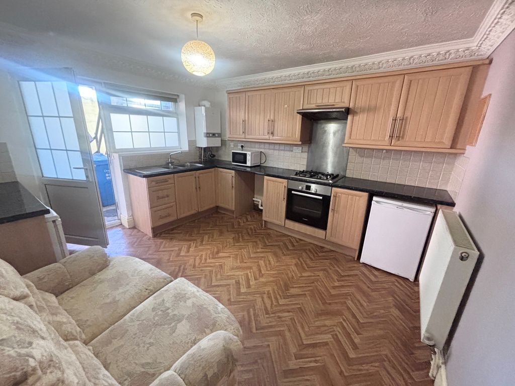Property photo 2 of 3 Kitchen