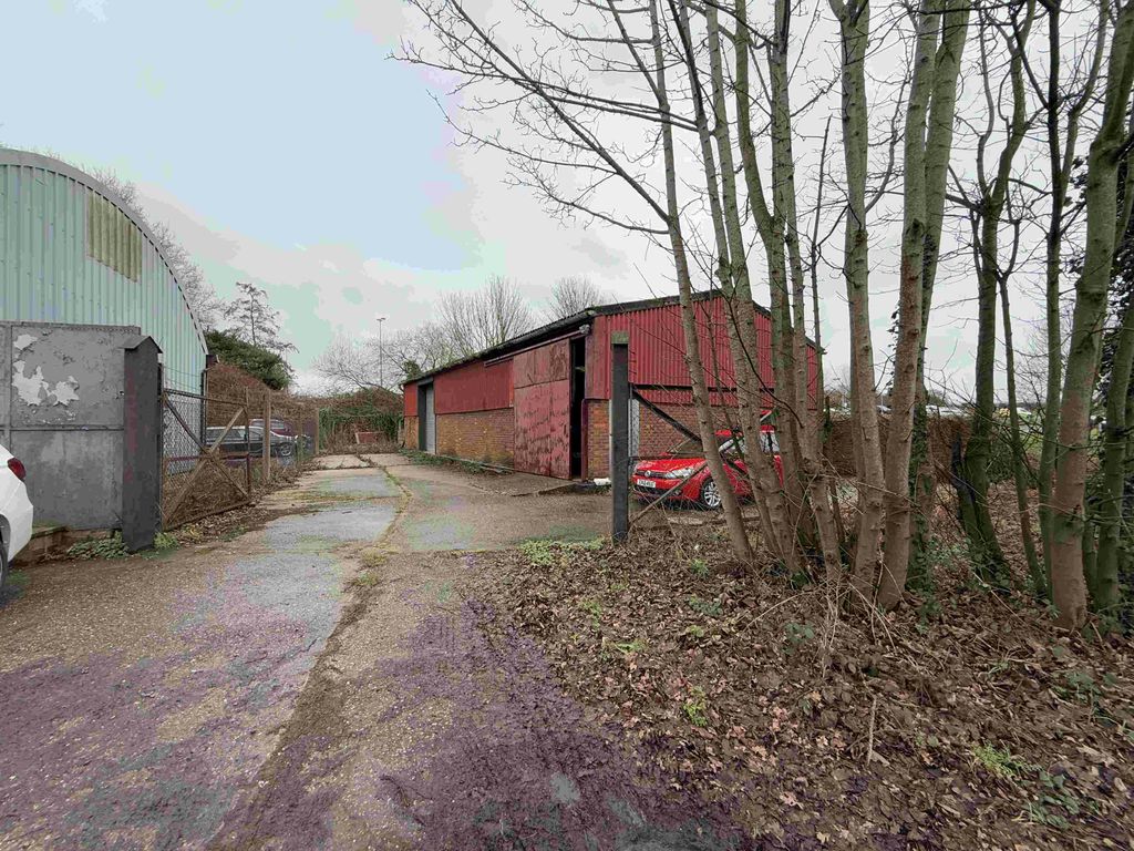 Property photo 3 of 8 Img_2548.Jpg