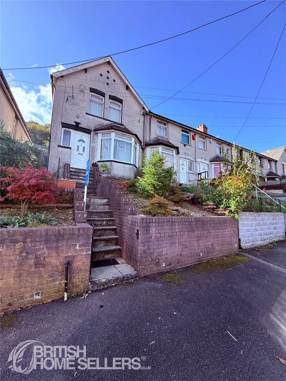 Property photo 1 of 17 Picture No. 02