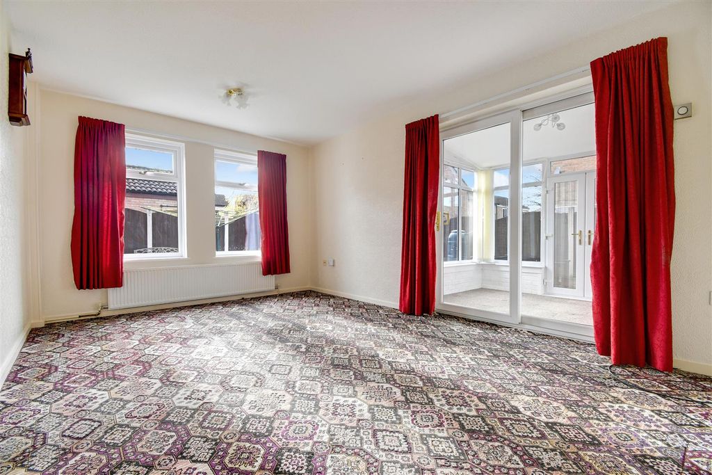 Property photo 2 of 16 Living Room