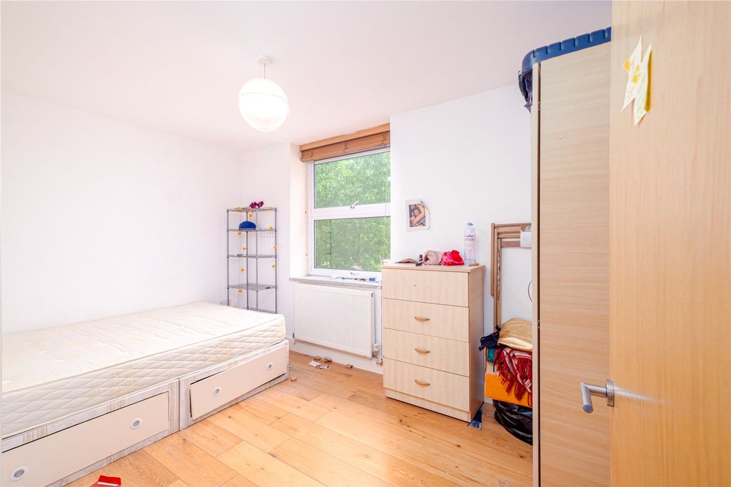 Property photo 1 of 6 Picture No. 04