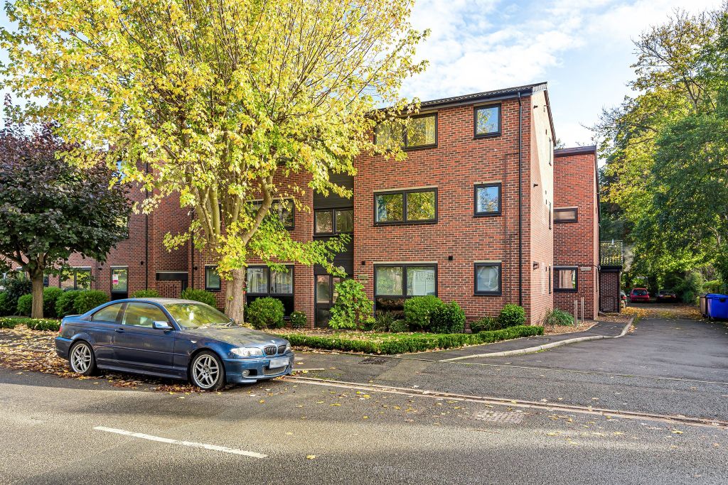 Property photo 1 of 12