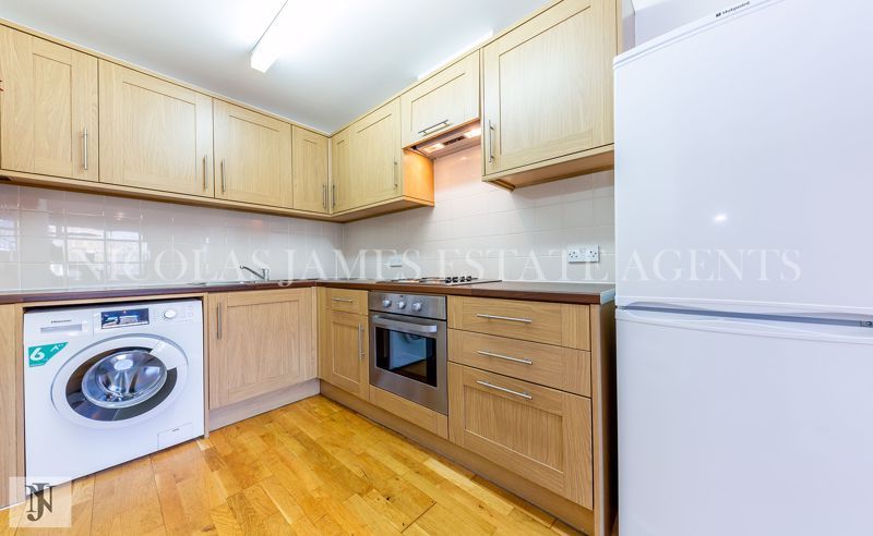 Property photo 2 of 9 Photo 7