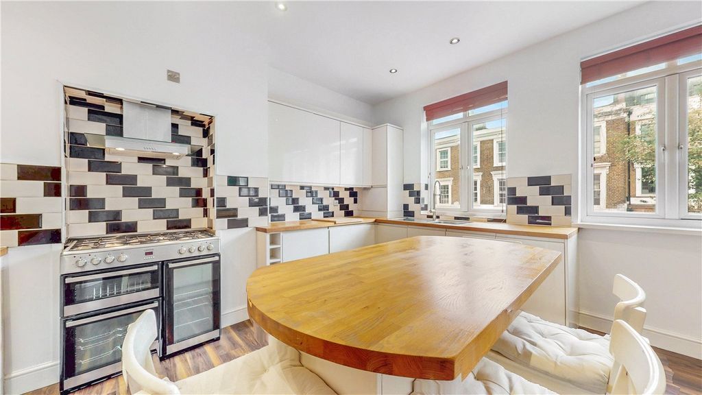 Property photo 1 of 15 Picture No. 09
