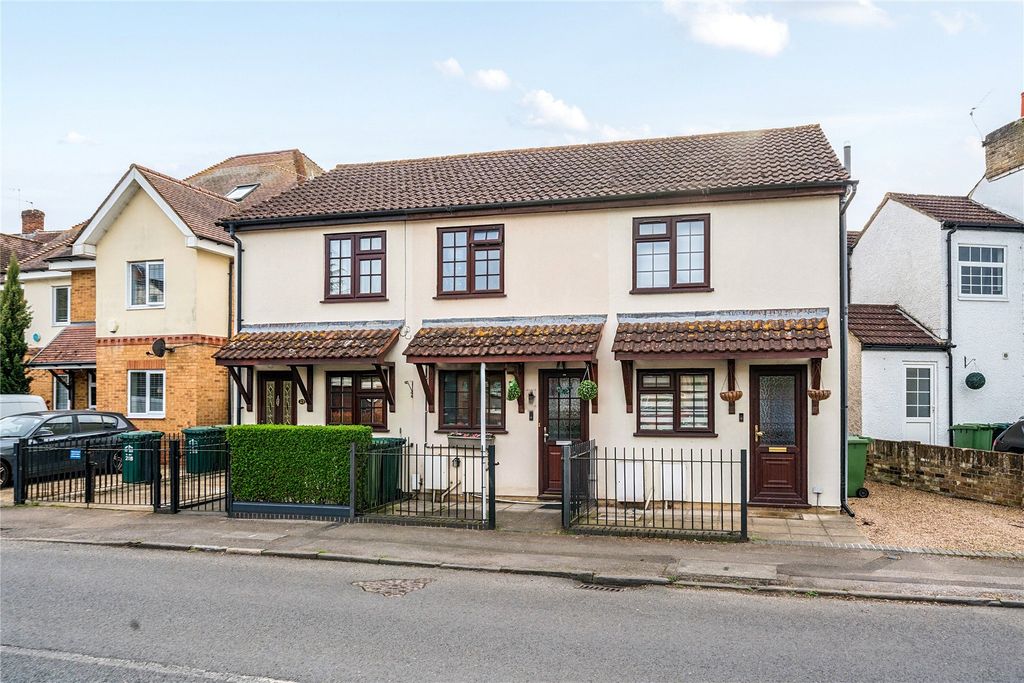 Property photo 1 of 17 Picture No. 01