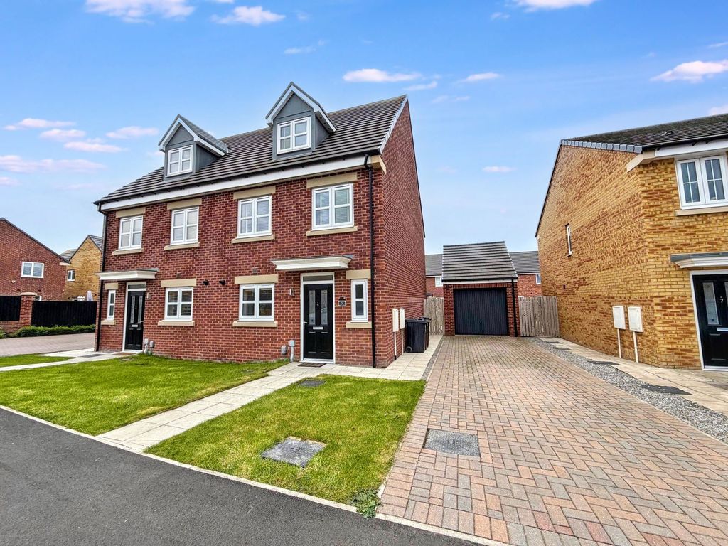 Property photo 1 of 20