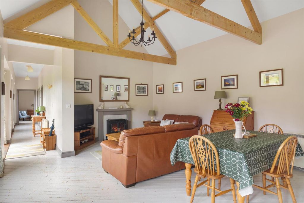 Property photo 2 of 26 9O2A9393.Jpeg