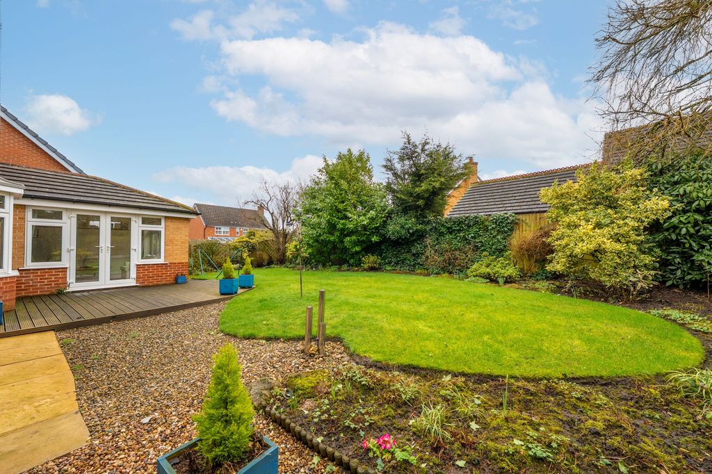 Property photo 3 of 26