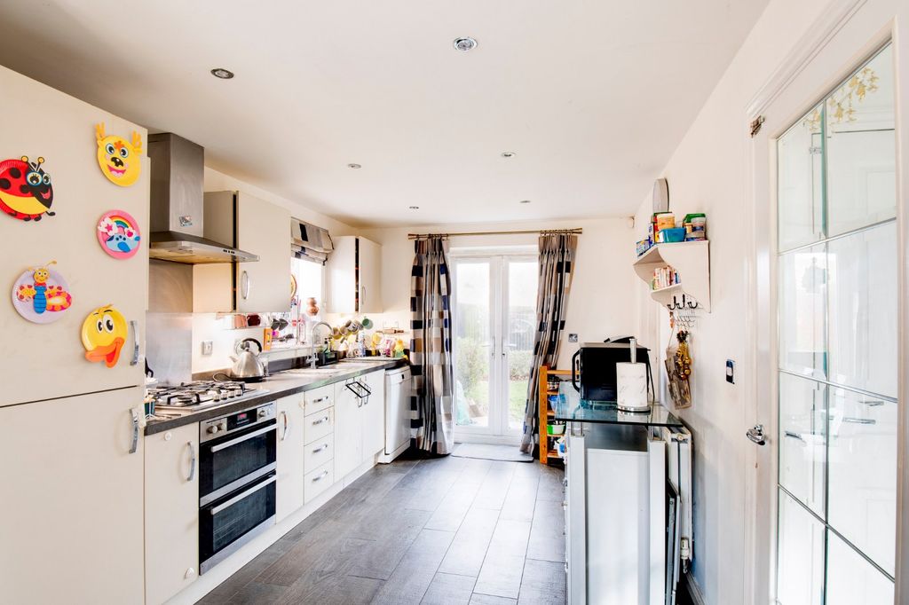 Property photo 2 of 15 Picture No. 01