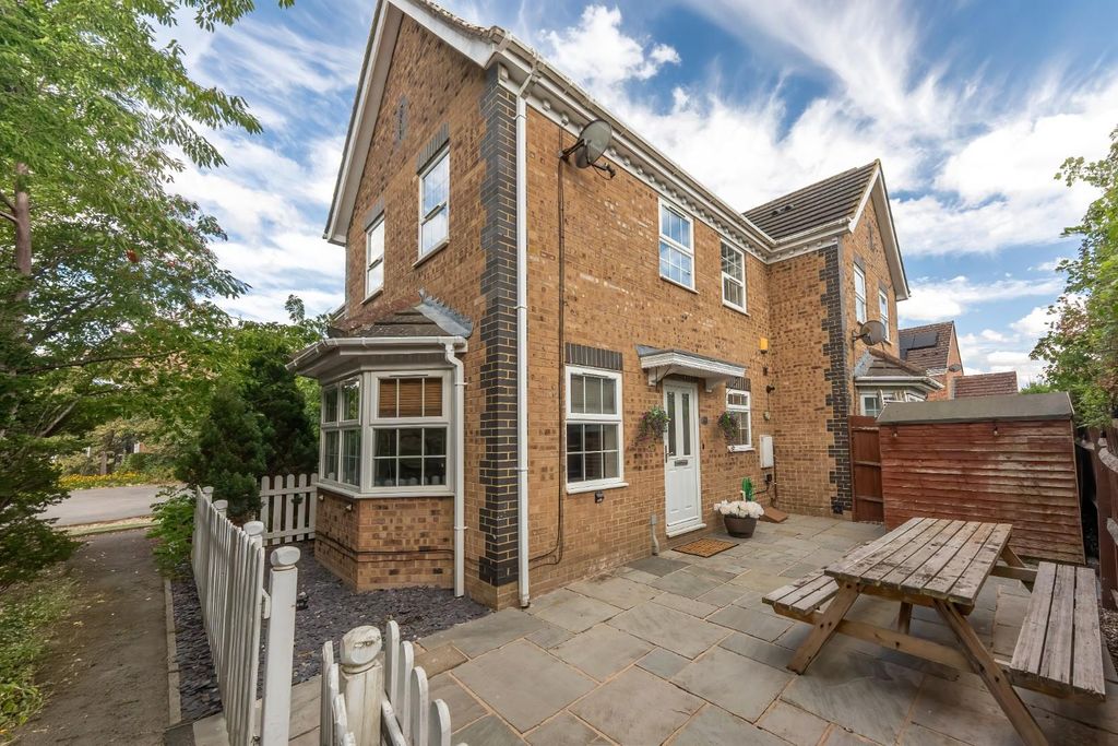 Property photo 1 of 13