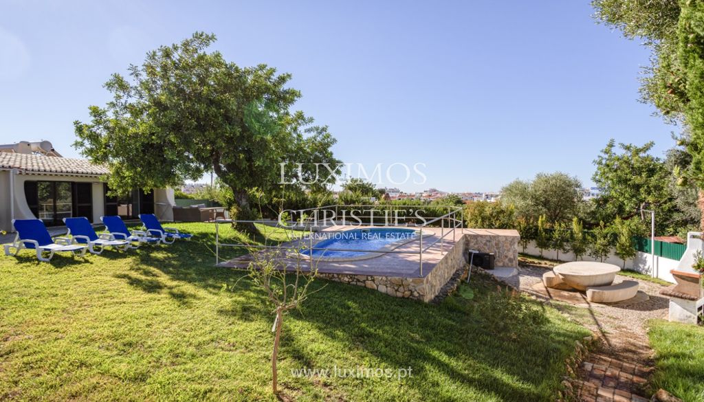Property photo 1 of 24