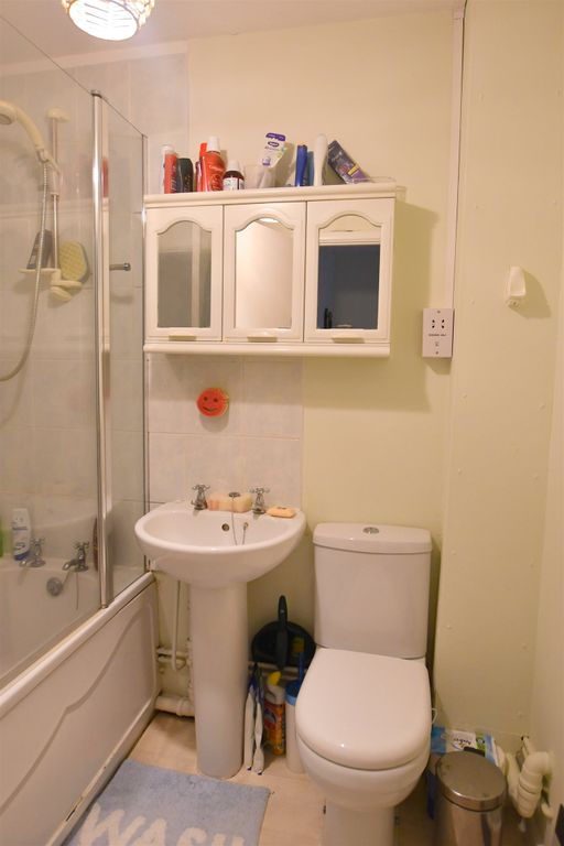 Additional image 6 of 1 bed flat for saleVine Hall, High Street, Aylburton, Lydney, Gloucestershire GL15