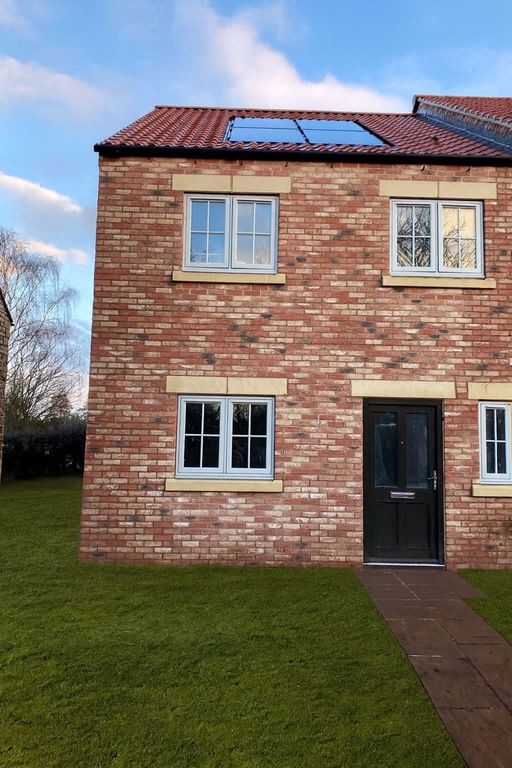 Property photo 1 of 13 Photo 14