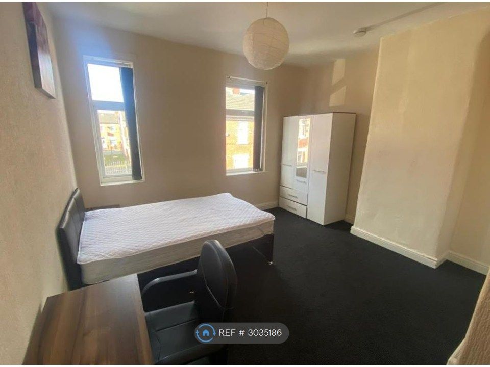 Property photo 1 of 4