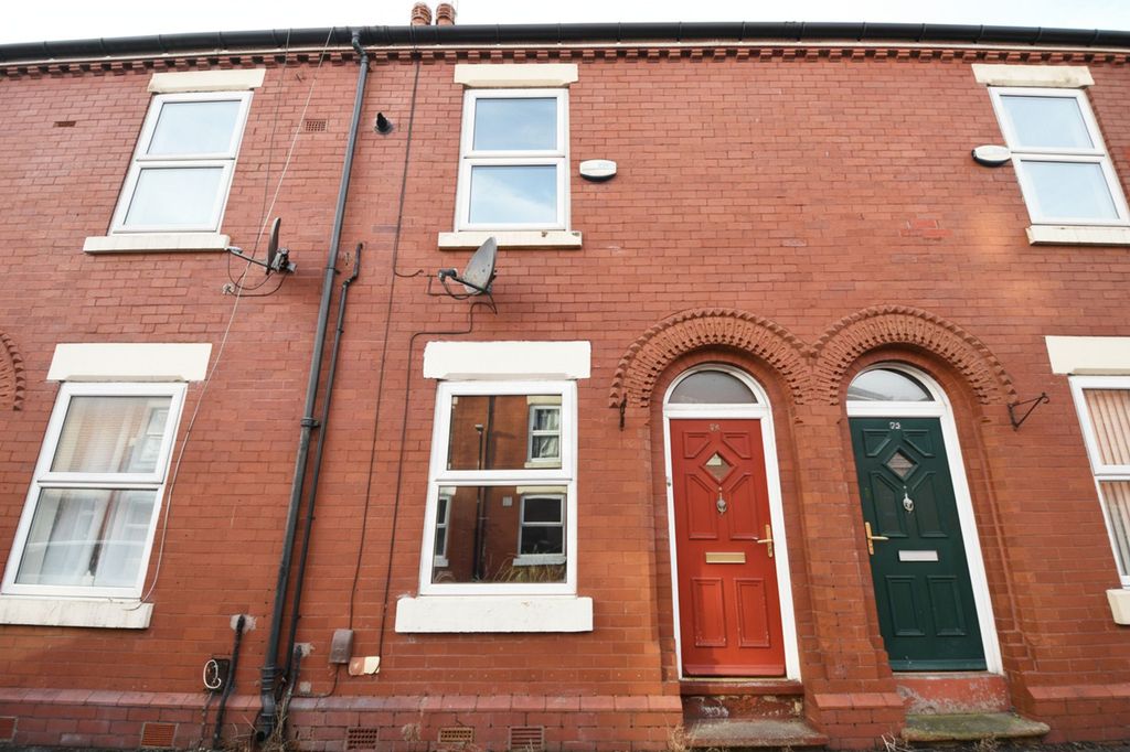 Property photo 1 of 9