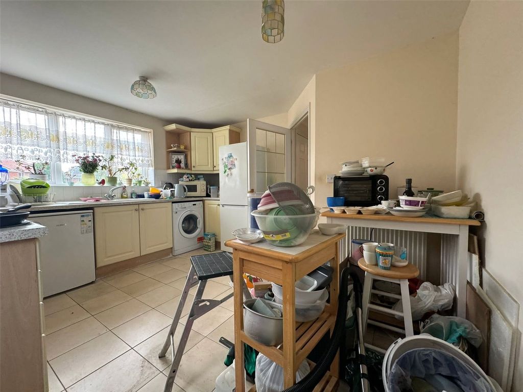 Property photo 3 of 17 Picture No. 15