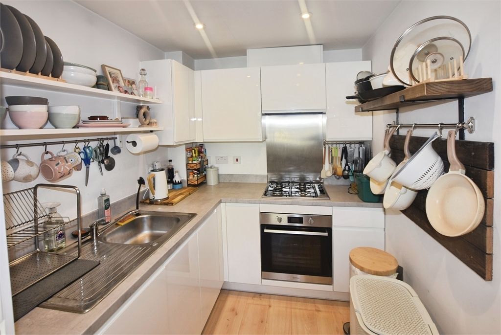 Property photo 2 of 11 Picture 2