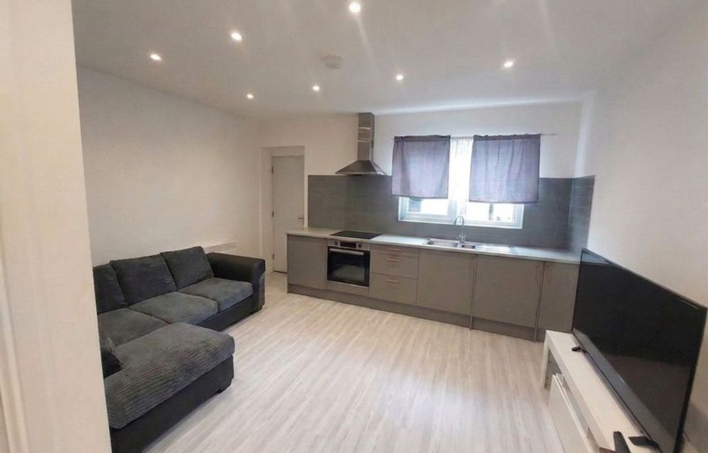 Property photo 1 of 6 Open Plan Kitchen Lounge