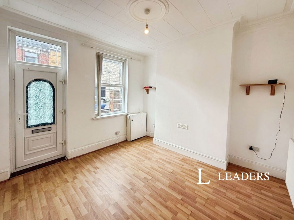 Property photo 2 of 13 Pbox-Img.Jpg