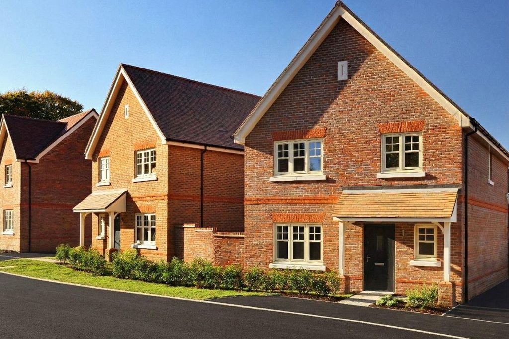 Property photo 1 of 23 Image