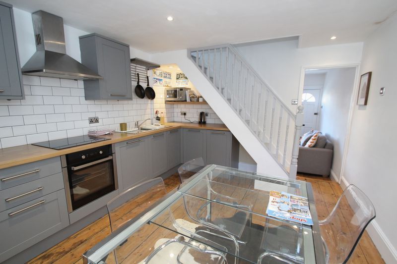 Property photo 3 of 9 Photo 3