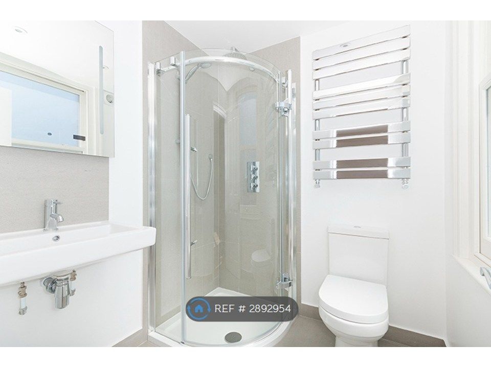 Property photo 2 of 6 Bathroom