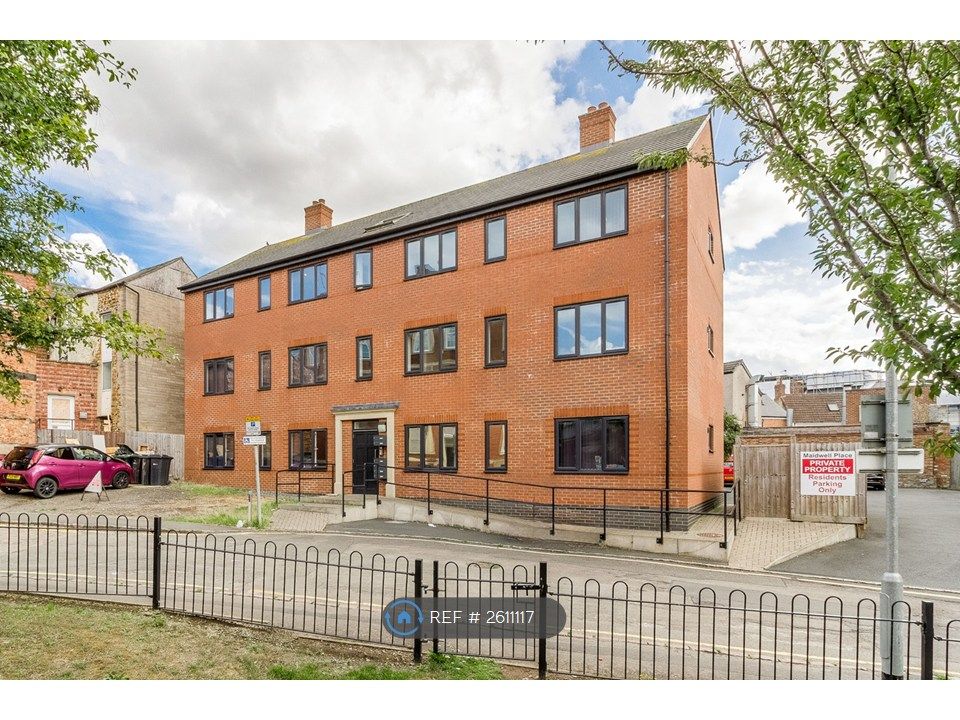 Property photo 1 of 8