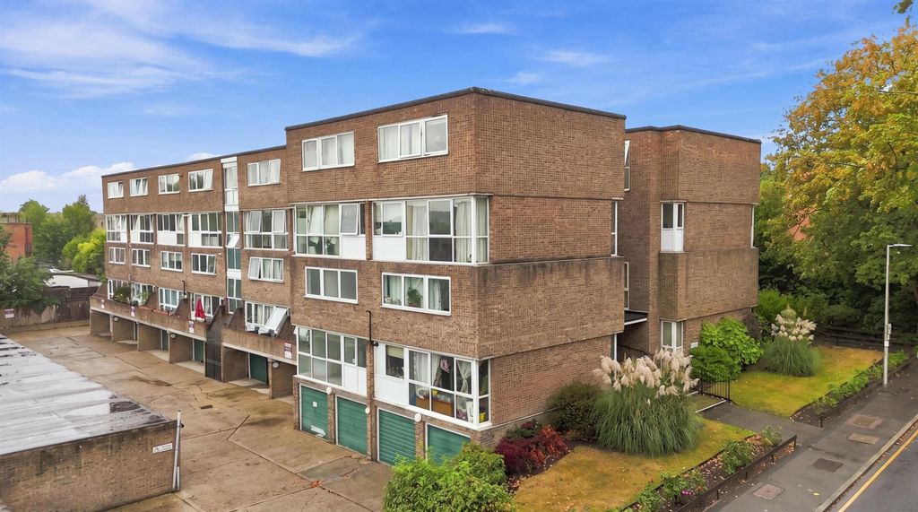 Property photo 1 of 19 1_001_Dji_20260908132249_0365_d_Reedit_0Af43Dd9.Jp
