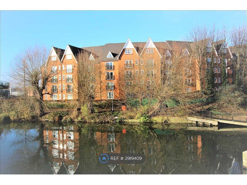 Property photo 1 of 12 Crown Quay