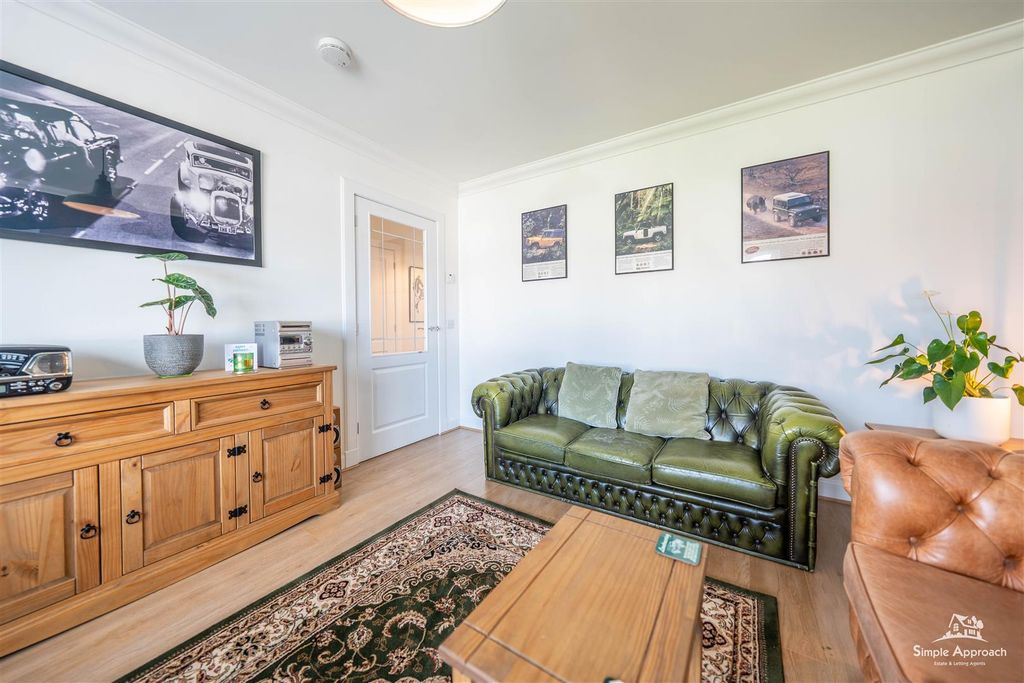 Property photo 3 of 41 Dsc01454-Hdr.Jpg