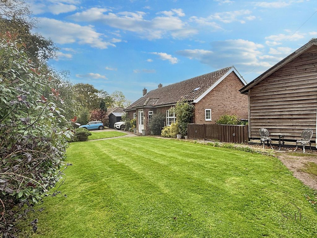 Property photo 1 of 31