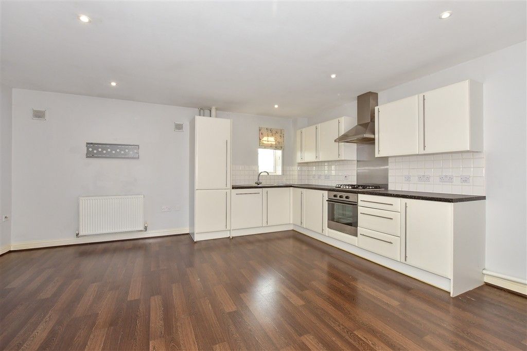 Property photo 2 of 13 Lounge/Kitchen/ Diner